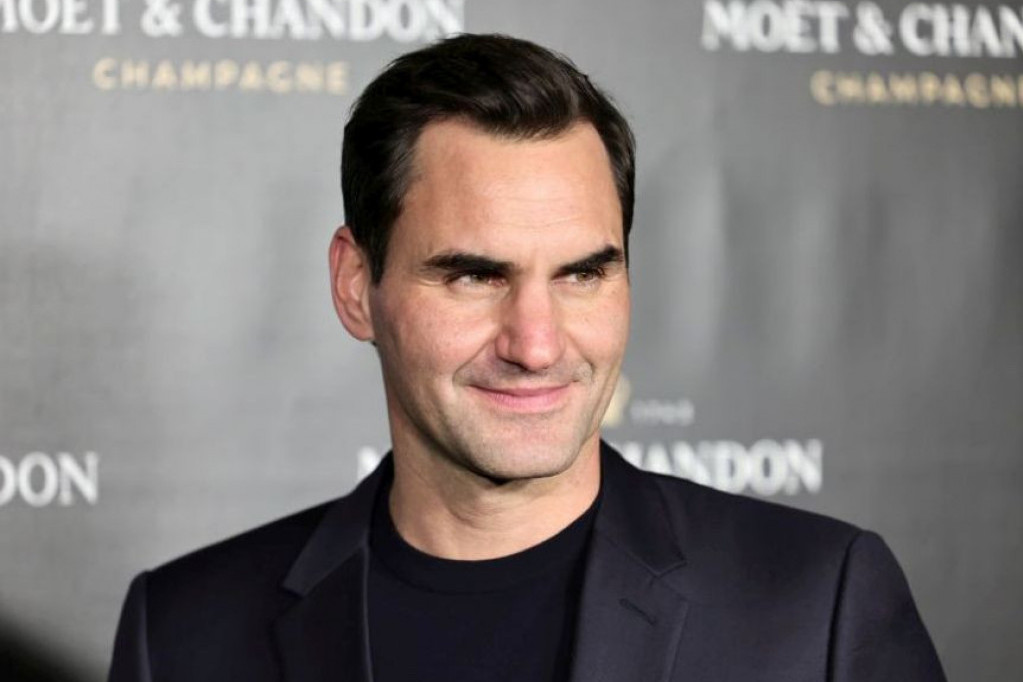 Svaka čast: Ovako prolaze Federerovi penzionerski dani, posle 15 godina usudio se da uradi ovo (video)