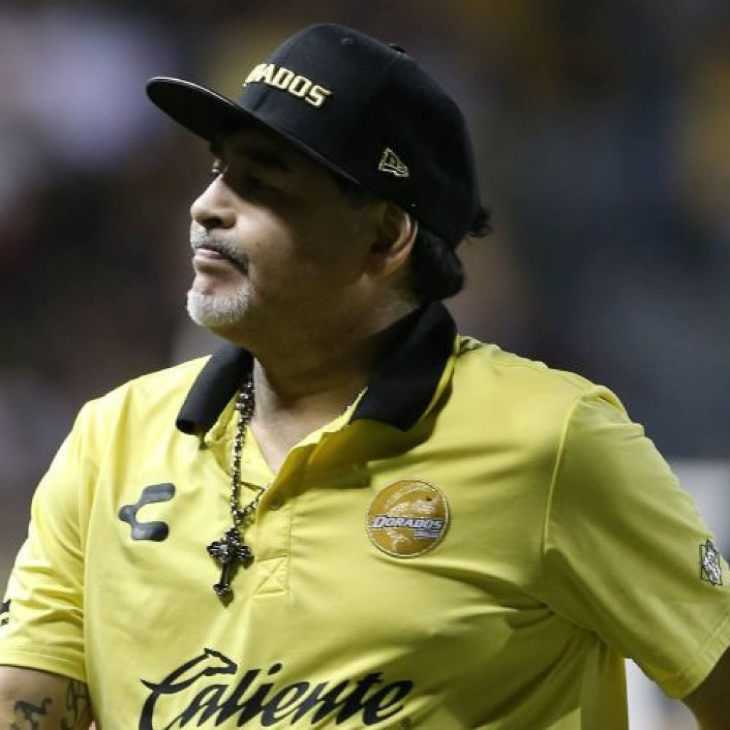 Maradona zbog unutrašnjeg krvarenja završio u bolnici, nakon pregleda pušten na kućni oporavak