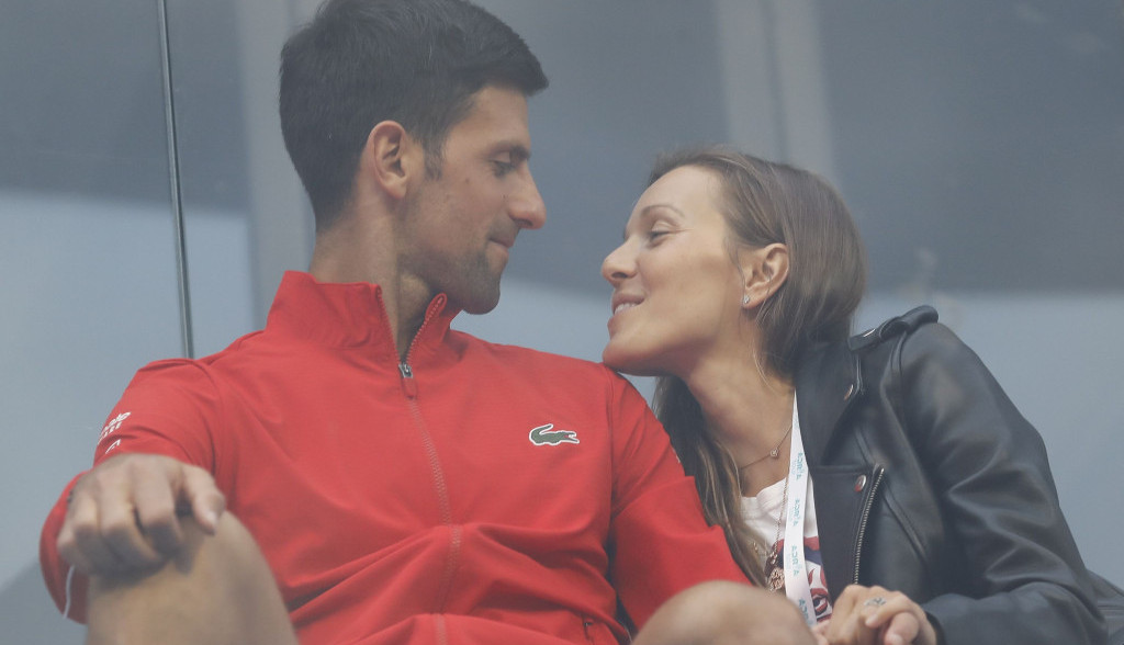 Sve pršti od emocija: Kako je Jelena Đoković Novaku čestitala titulu