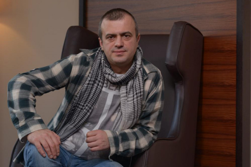 Nigde bez zaštite: Sergej Trifunović u Draft punk fazonu