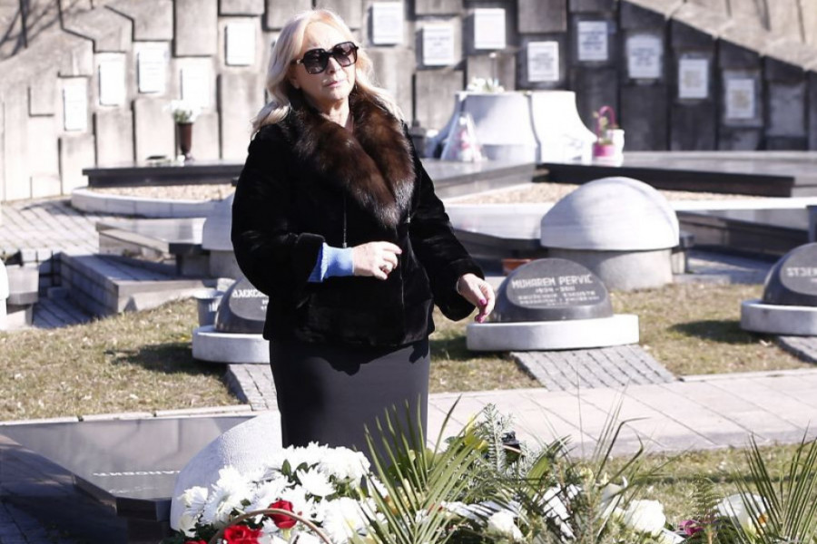 Ona nije došla na pomen Šabanu Šauliću, četiri godine od pogibije kralja narodne muzike