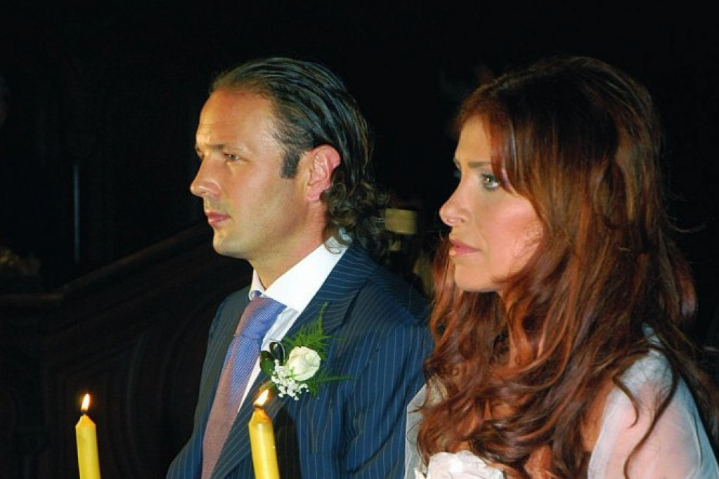 Nekada je ljubav bila jača od svega: Ekskluzivne fotografije sa venčanja Siniše i Arijane Mihajlović, ludo su se voleli