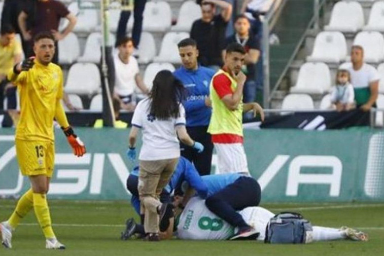 Uznemirujuć snimak: Gudelj se srušio usred utakmice