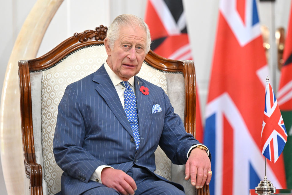 Kralj Čarls prvi put u javnosti posle teške dijagnoze, najnovije fotografije